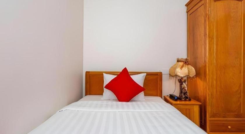 Oyo 90936 Hotel Manjoi Inn 怡保 外观 照片