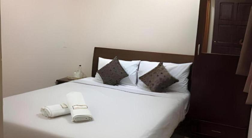 Oyo 90936 Hotel Manjoi Inn 怡保 外观 照片