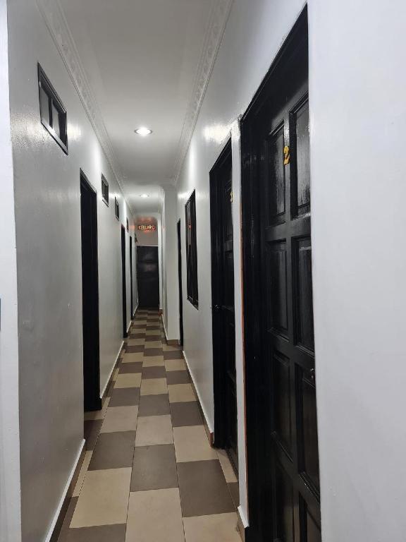 Oyo 90936 Hotel Manjoi Inn 怡保 外观 照片